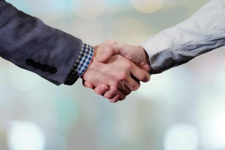 Exercer le droit d’option par le locataire et le bailleur lors d’un renouvellement de contrat