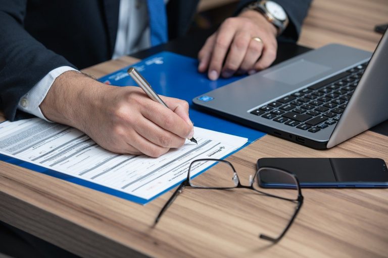 Recruter un avocat à la suite d’un accident de travail