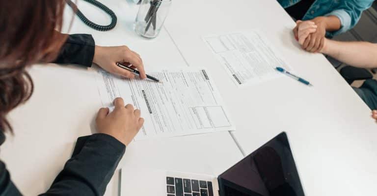 Comment choisir son avocat en banque ?